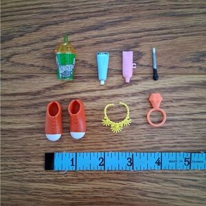 Barbie accessory lot